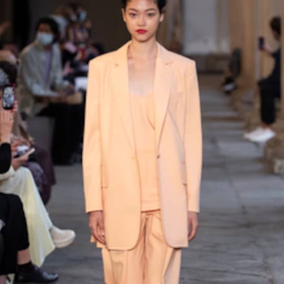 MAX MARA NWT
Austria cotton and gabardine nude/peach camisole in Sz 40 US 6 - Picture 2 of 12